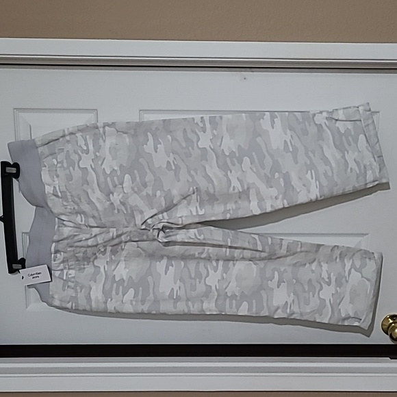 NEW WITH TAGS CK XL WORKOUT PANTS - Picture 6 of 6